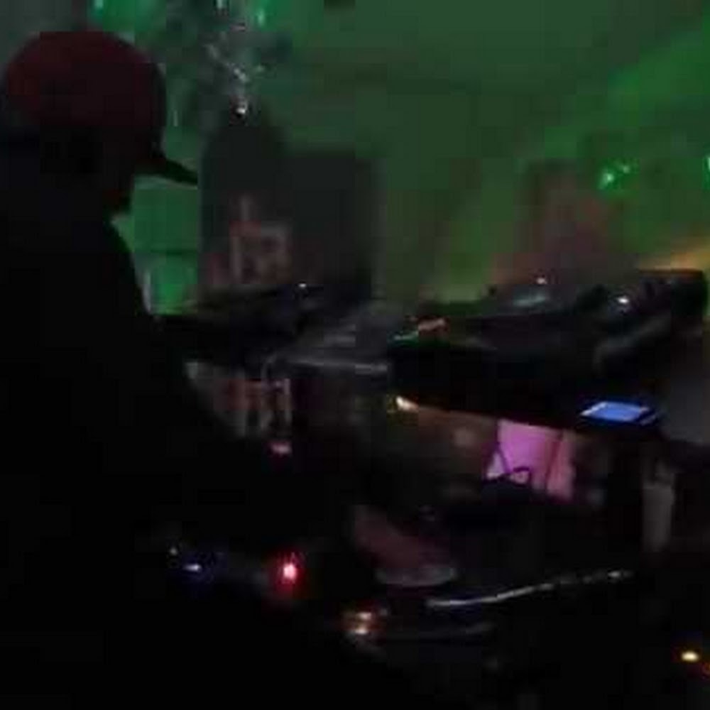 Meet your Posher, Dj